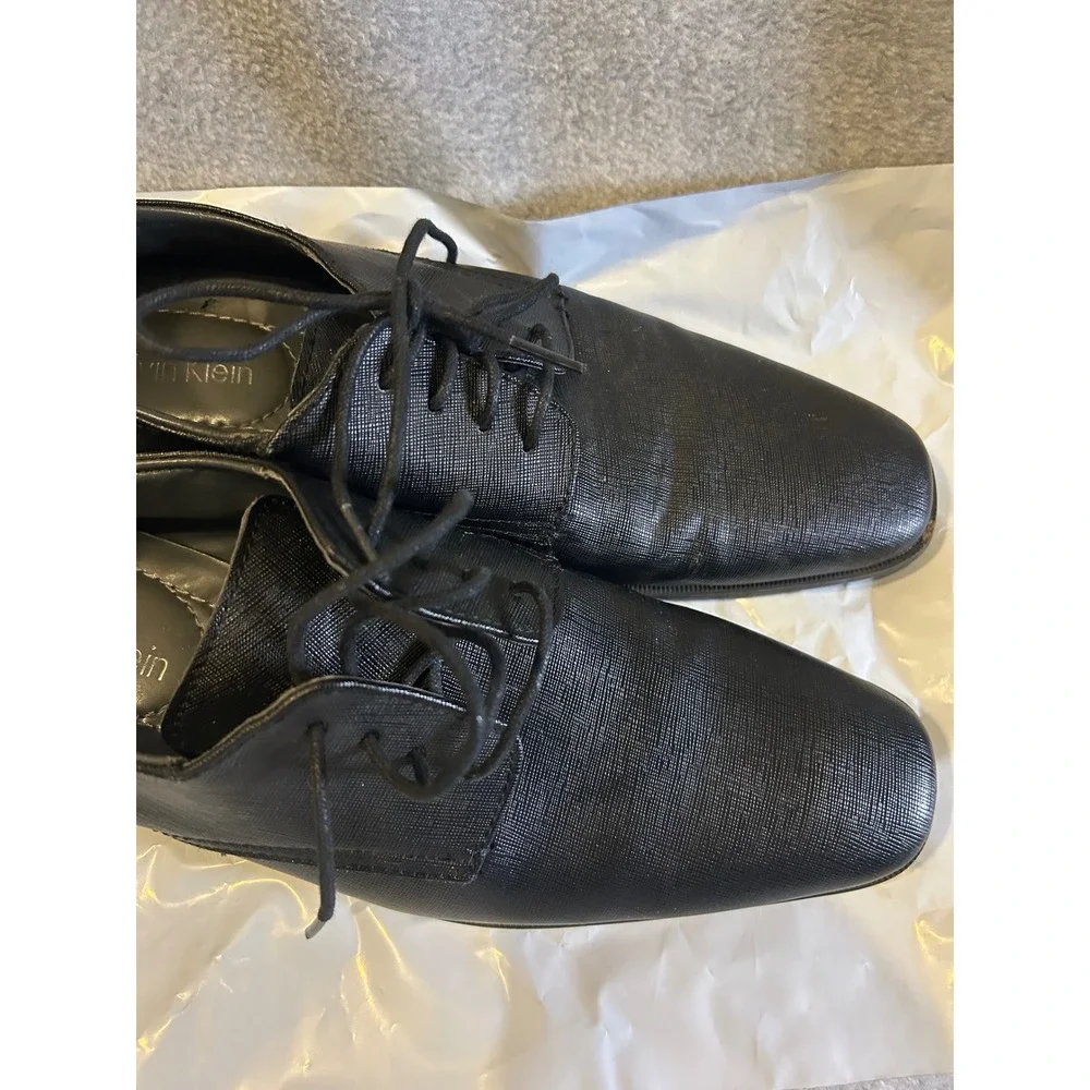 Calvin Klein Gordan Black Textured Lace Up Derby Dress Shoes Mens 8.5‎ 34F4320